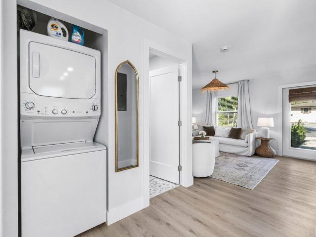 Home for rent at 512 49th Street - photo 6445826