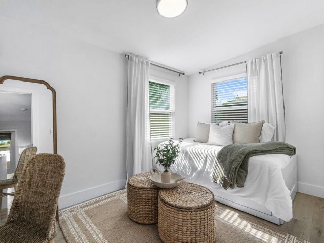 Home for rent at 512 49th Street - photo 6445828