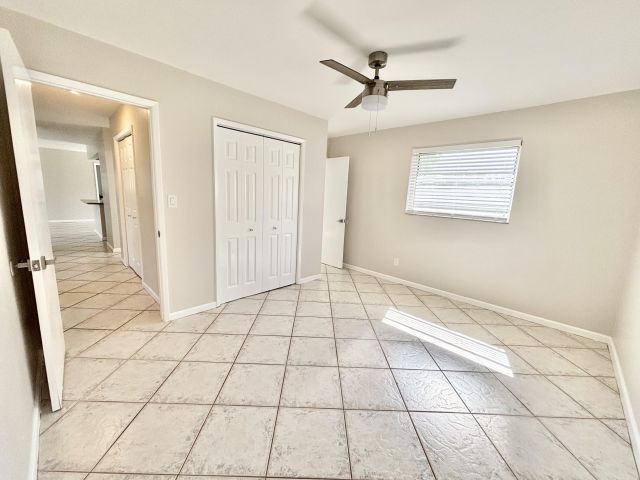 Home for rent at 2370 NE 4th Avenue - photo 6539693