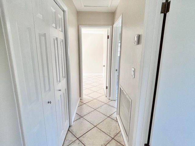 Home for rent at 2370 NE 4th Avenue - photo 6539695