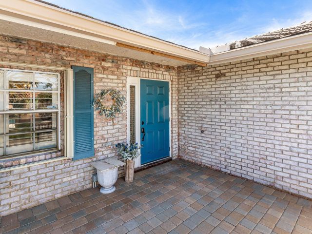 Home for sale at 21911 Satinwood Drive - photo 6809375