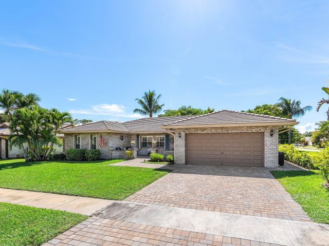 Home for sale at 21911 Satinwood Drive - photo 6809377