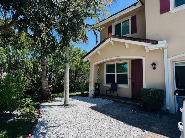 Home for sale at 790 Palm Tree Lane - photo 6686240