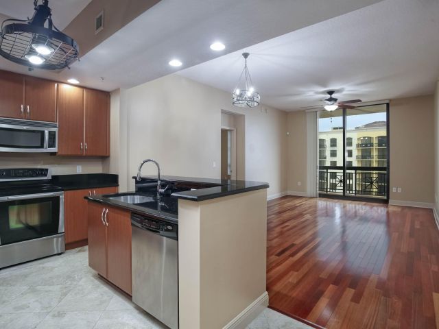 Apartment for sale  Unit #1202 - photo 6439339