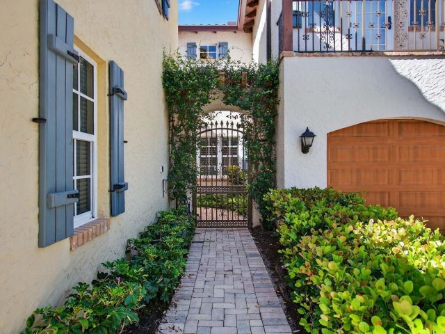 Home for rent at 1028 Coralina Lane - photo 6438546