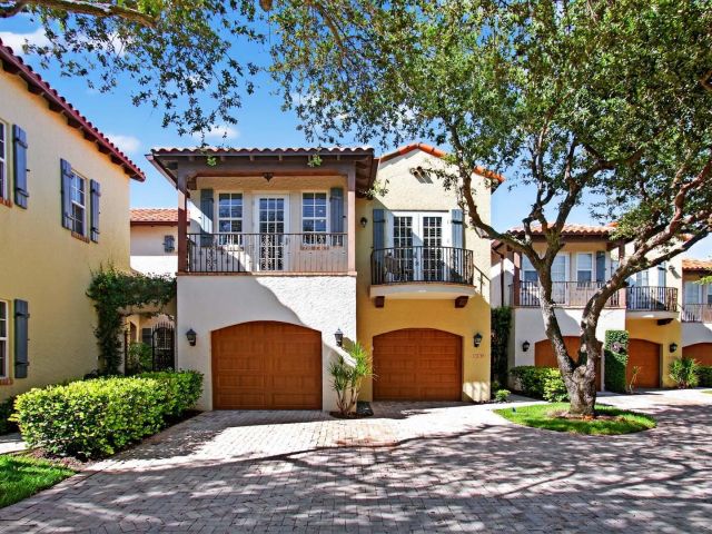 Home for rent at 1028 Coralina Lane - photo 6438547