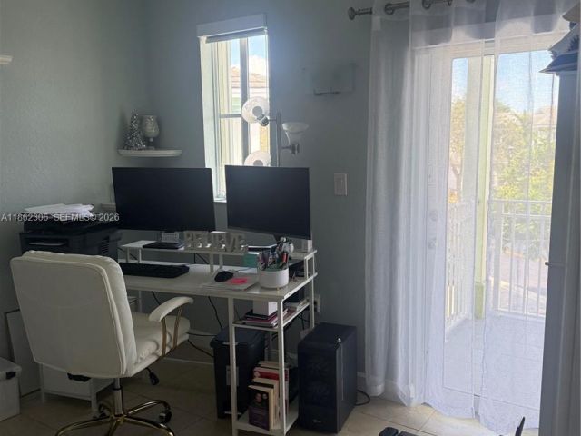 Home for sale at 318 NE 31st Ave - photo 7460246