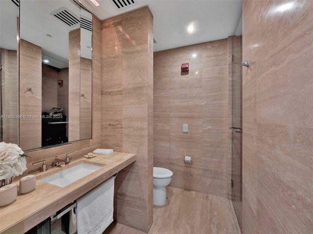 Apartment for sale  Unit # - photo 6439987