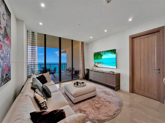 Apartment for sale  Unit # - photo 6439989