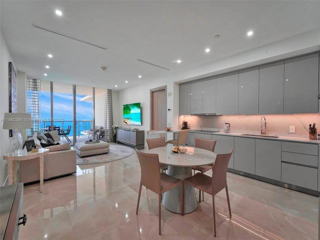 Apartment for sale  Unit # - photo 6439992