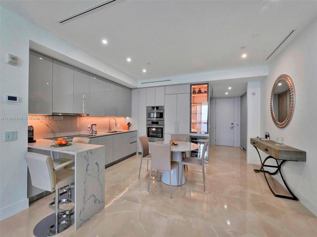 Apartment for sale  Unit # - photo 6439993