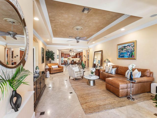 Home for sale at 125 NE 10th Street - photo 6440456