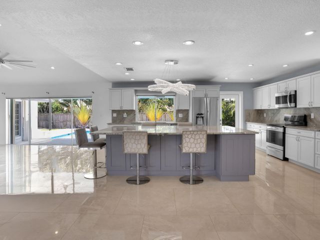 Home for sale at 17634 Lake Park Road - photo 6445860