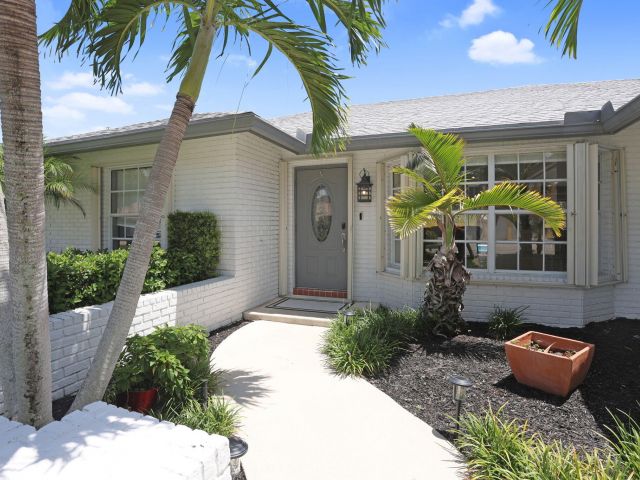 Home for sale at 17634 Lake Park Road - photo 6445867