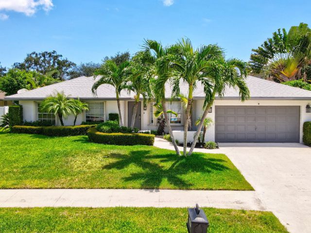 Home for sale at 17634 Lake Park Road - photo 6445872