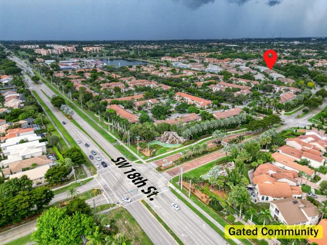 Home for rent at 23008 Clear Echo Drive 11 - photo 6689402