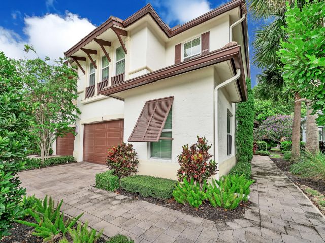 Home for rent at 23008 Clear Echo Drive 11 - photo 6689417