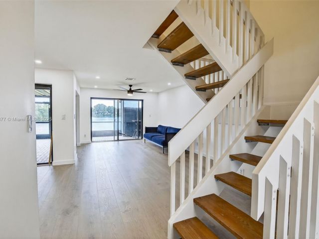 3-bedroom home for sale in Pembroke Pines - 340 SW 97th Ave - MondialRealty