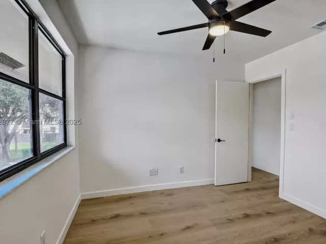 3-bedroom home for sale in Pembroke Pines - 340 SW 97th Ave - MondialRealty