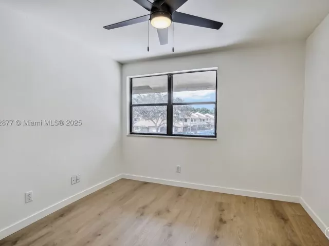 3-bedroom home for sale in Pembroke Pines - 340 SW 97th Ave - MondialRealty