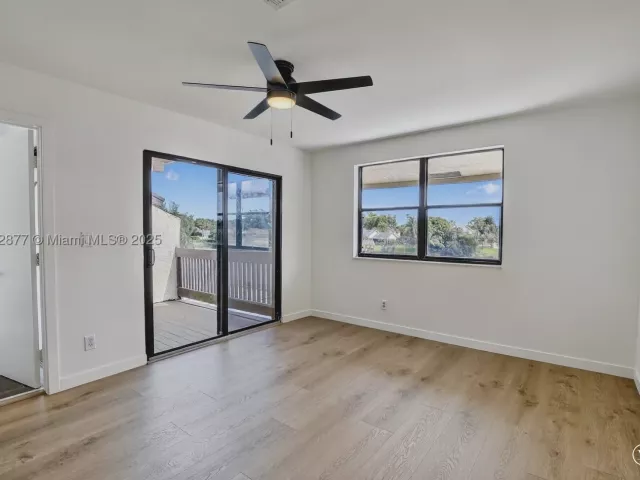 3-bedroom home for sale in Pembroke Pines - 340 SW 97th Ave - MondialRealty