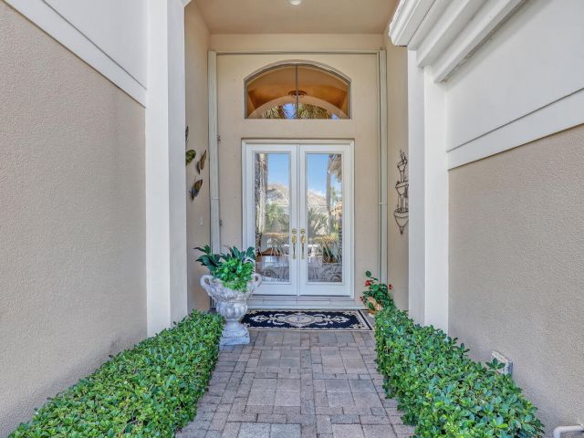 Home for sale at 10250 Blue Heron Point - photo 6445391