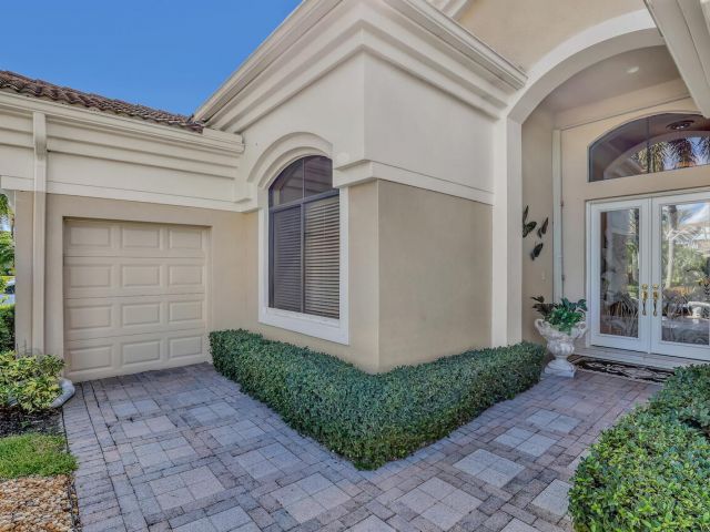 Home for sale at 10250 Blue Heron Point - photo 6445392