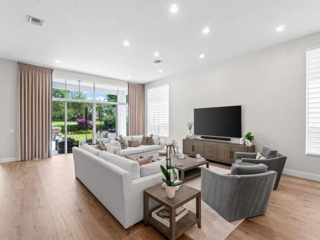 Home for sale at 16100 Villa Vizcaya Place - photo 6441187