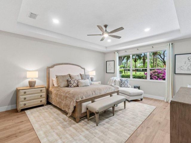 Home for sale at 16100 Villa Vizcaya Place - photo 6503003