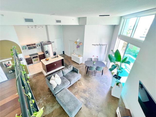 Apartment for sale  Unit #909 - photo 6441384