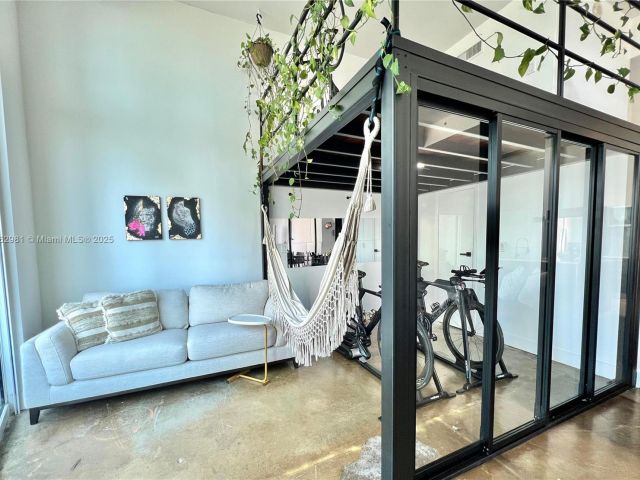 Apartment for sale  Unit #909 - photo 6441389