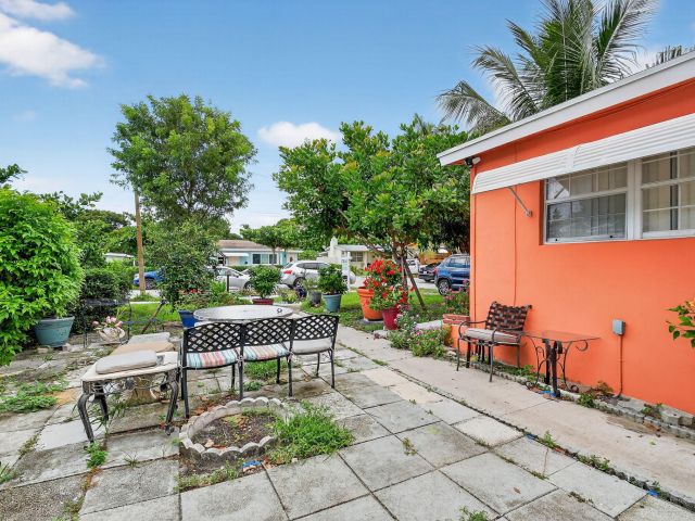 Home for sale at 1007 Almeria Road - photo 6533589