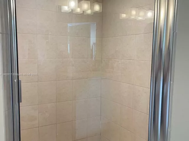 1-bedroom condo for rent in Sunny Isles Beach -  - MondialRealty