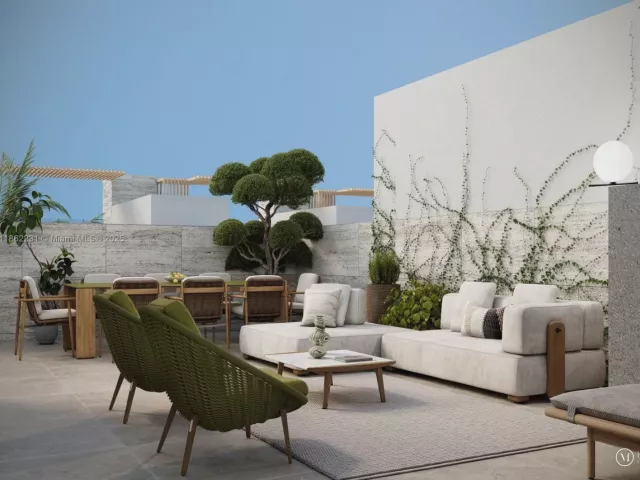 6-bedroom home for sale in Bay Harbor Islands - 10190 E Bay Harbor Dr Villa #B/B1 - MondialRealty