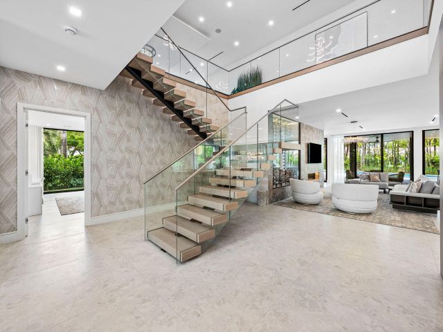 Home for sale at 217 Thatch Palm Drive - photo 6538210