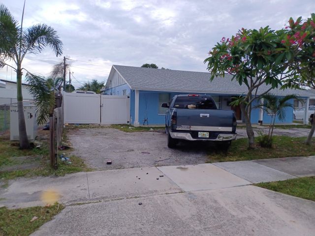 Home for sale at 3308 Lake Avenue - photo 6444350