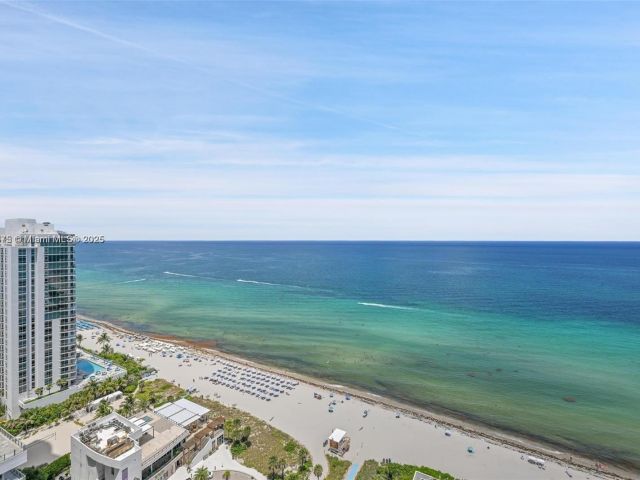 Apartment for sale  Unit #1909 - photo 6444943