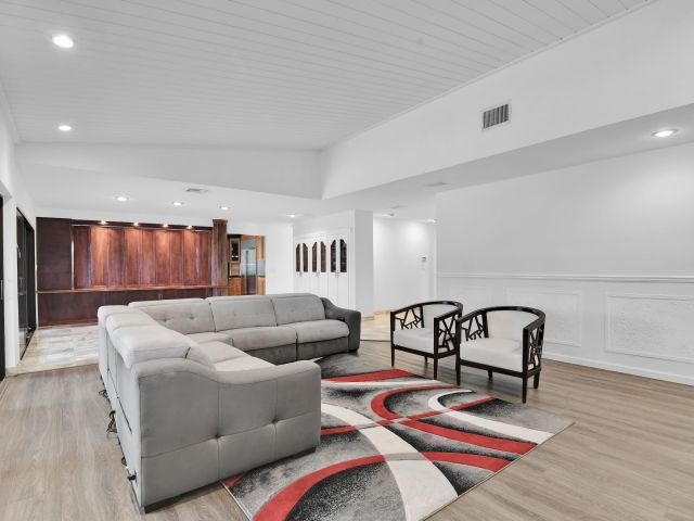 Home for sale at 10397 Camelback Lane - photo 6504143