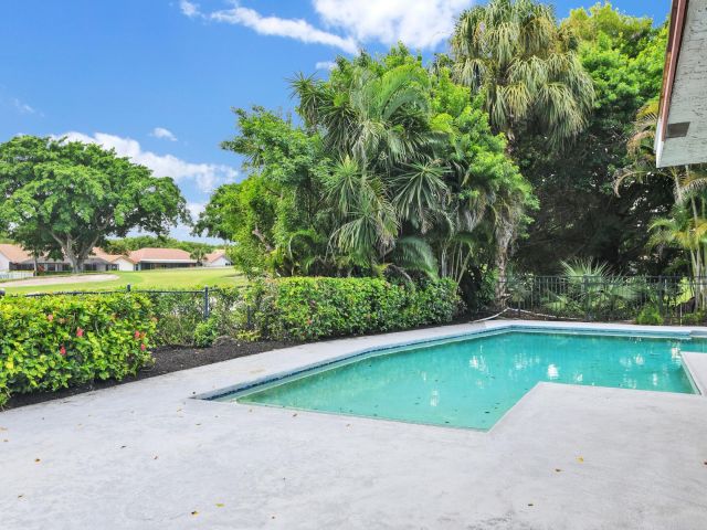 Home for sale at 10397 Camelback Lane - photo 6504157