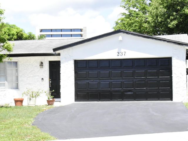 Home for sale at 237 Porter Place - photo 6445588