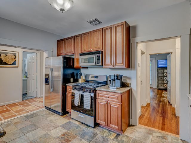 Home for sale at 421 51st Street - photo 6447486