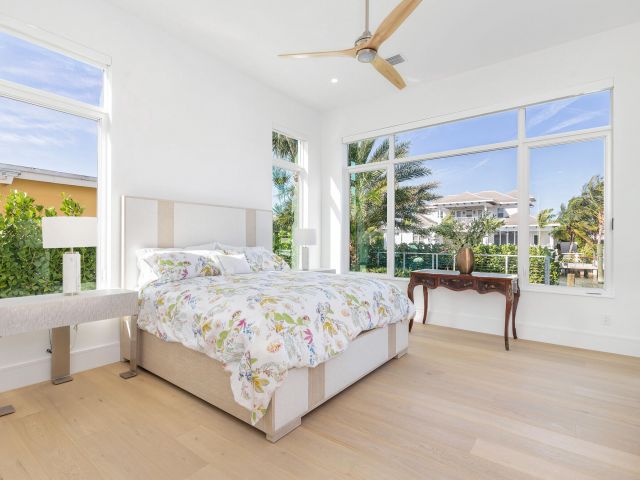 Home for rent at 1180 Bimini Lane - photo 6450192