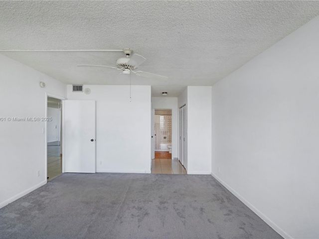 Apartment for sale  Unit #2408 - photo 6448243