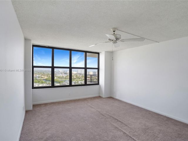 Apartment for sale  Unit #2408 - photo 6448244