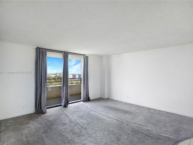 Apartment for sale  Unit #2408 - photo 6448253