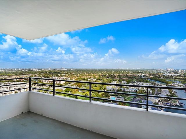 Apartment for sale  Unit #2408 - photo 6448259