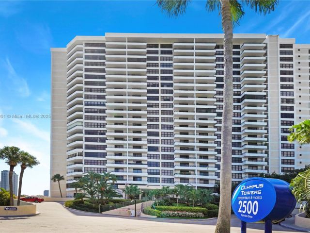 Apartment for sale  Unit #2408 - photo 6448262