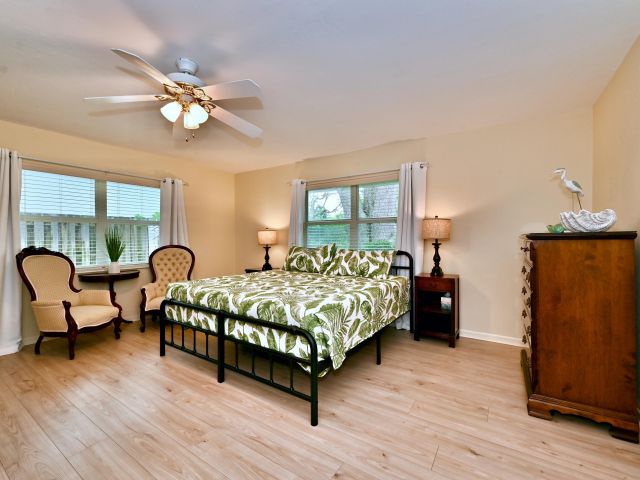 Home for rent at 129 Alhambra Place - photo 6447499