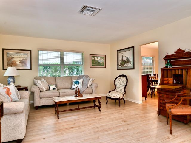 Home for rent at 129 Alhambra Place - photo 6447509