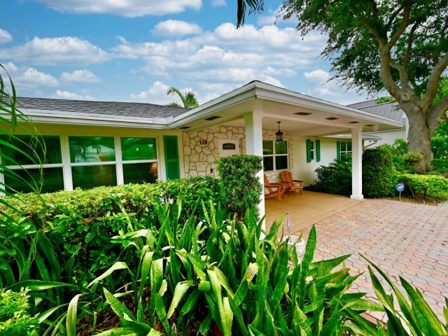 Home for rent at 129 Alhambra Place - photo 6447511